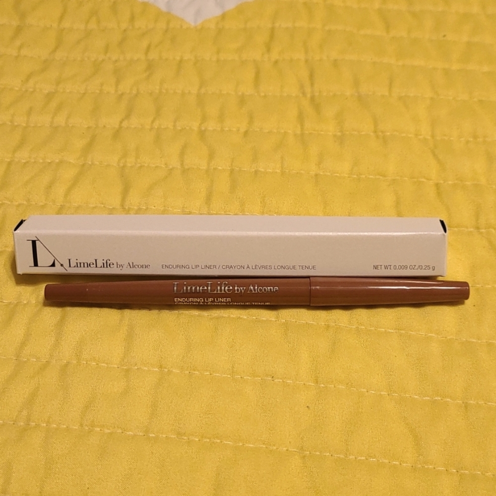 Lip liner